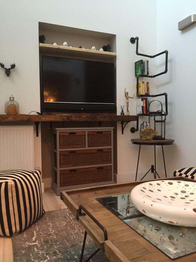 Spacious 1 Bedroom Split Level Old Pub Conversion Tower Bridge London Luaran gambar